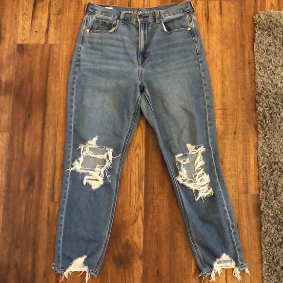 American Eagle Mom Jeans - Picture 3 of 7